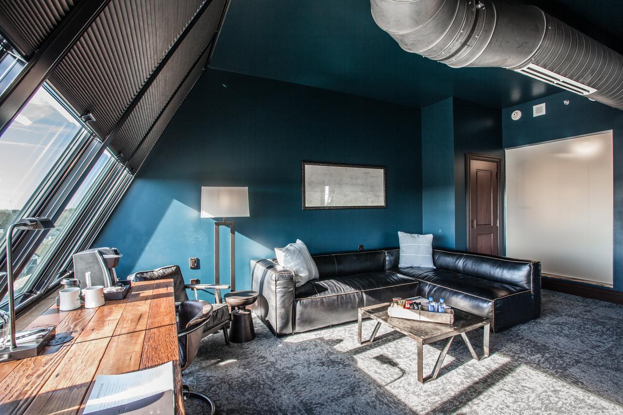 Ironworks Hotel Indy Индианаполис Экстерьер фото