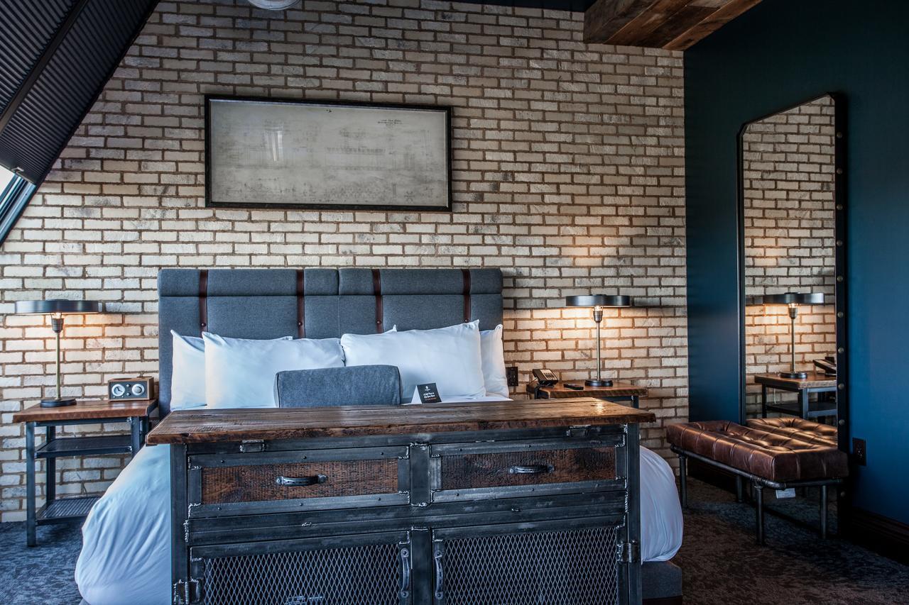 Ironworks Hotel Indy Индианаполис Экстерьер фото