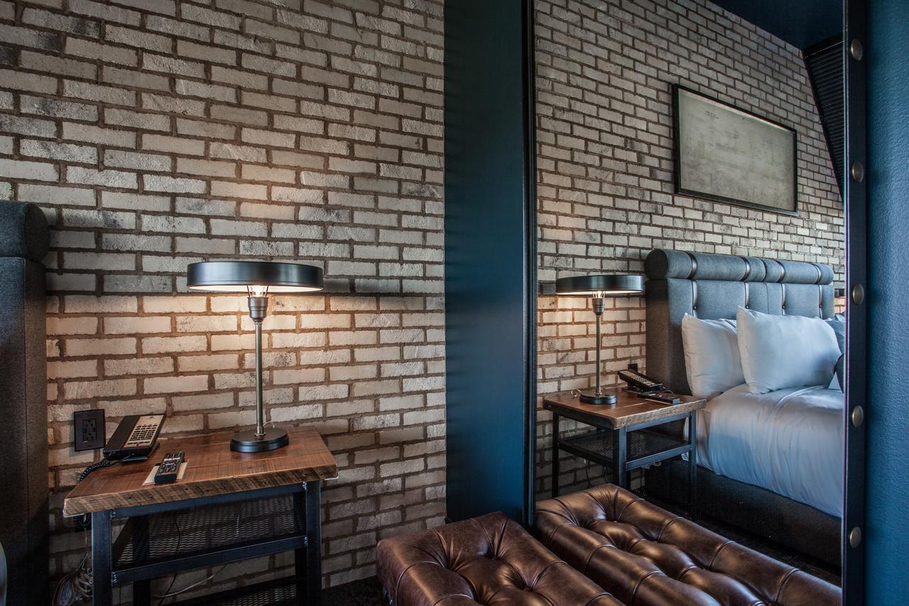 Ironworks Hotel Indy Индианаполис Экстерьер фото