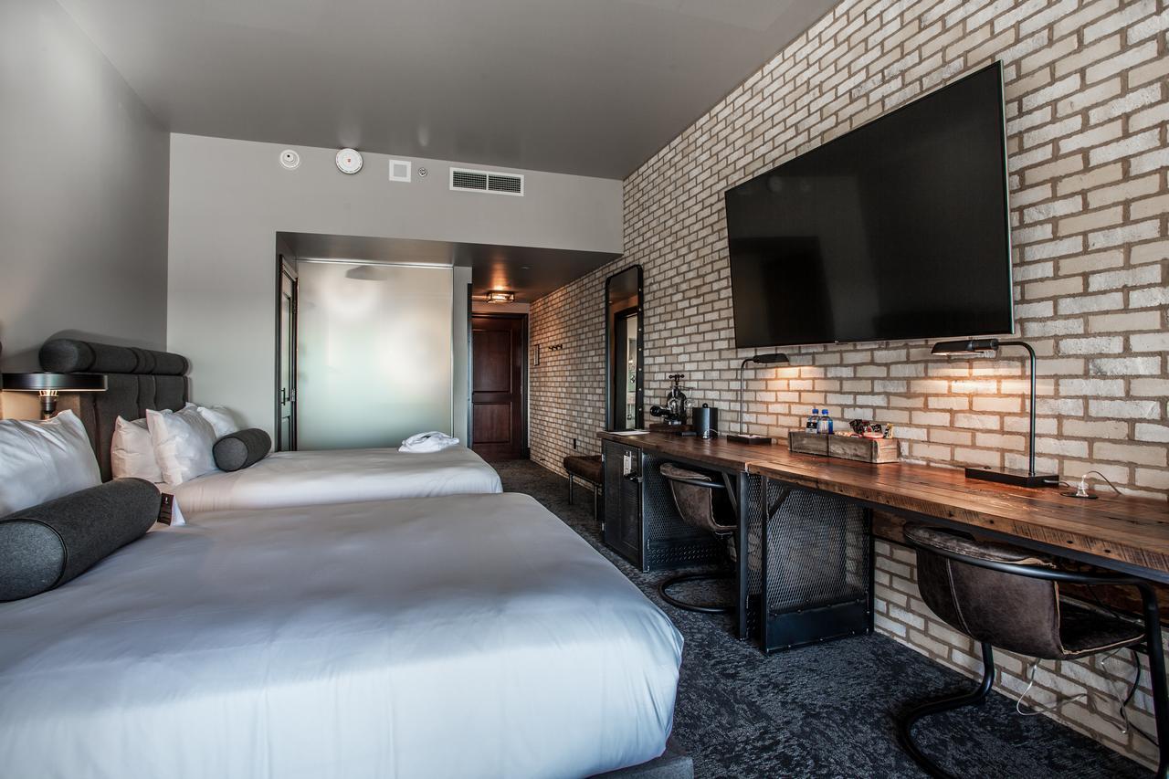 Ironworks Hotel Indy Индианаполис Экстерьер фото