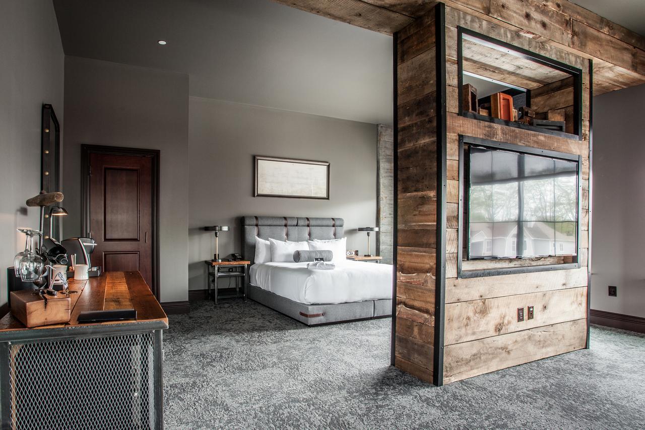 Ironworks Hotel Indy Индианаполис Экстерьер фото