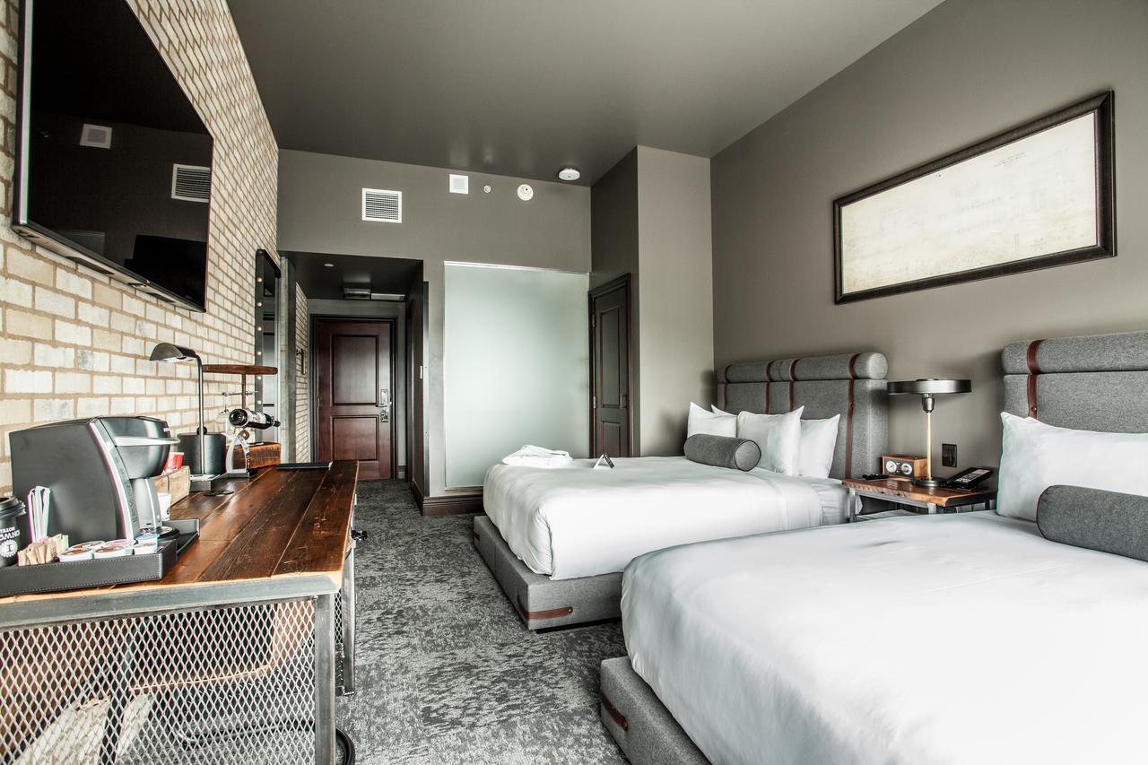 Ironworks Hotel Indy Индианаполис Экстерьер фото